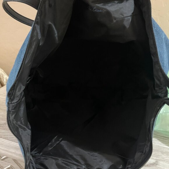 New Victoria's Secret Black Denim Tote Bag with Pouch NWT - Picture 8 of 9
